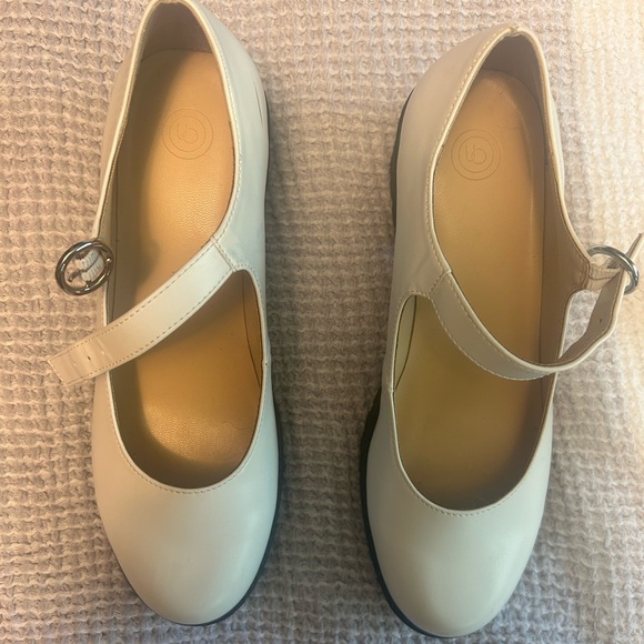 Size 6 UO Mary Janes - Picture 3 of 4